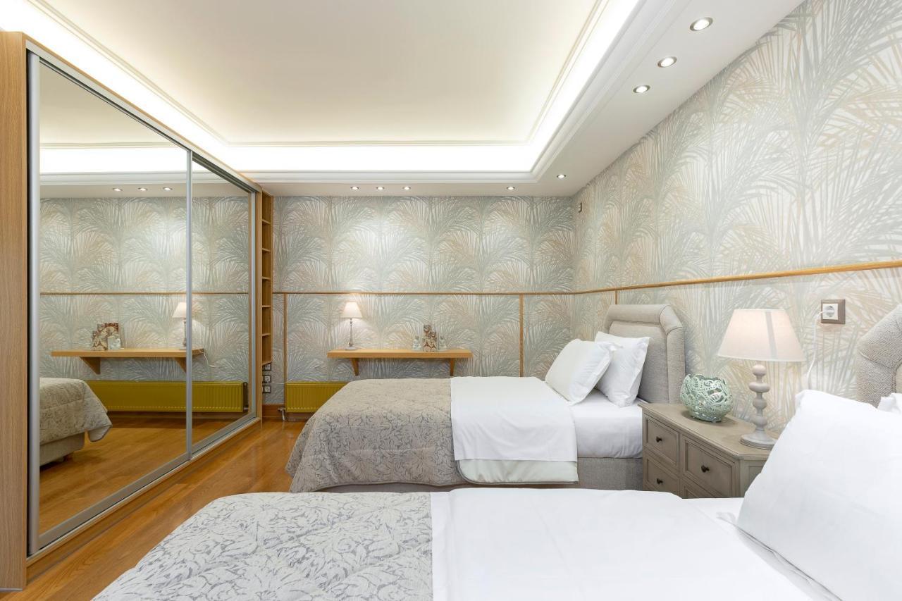Vouliagmeni'S Elegance By Acropolis Suites Athens Luaran gambar