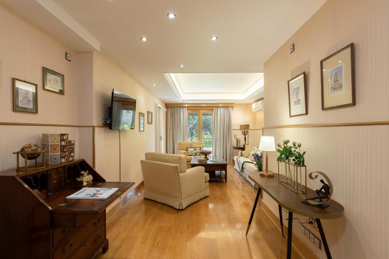 Vouliagmeni'S Elegance By Acropolis Suites Athens Luaran gambar